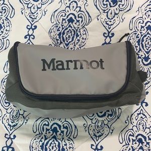Marmot bathroom bag